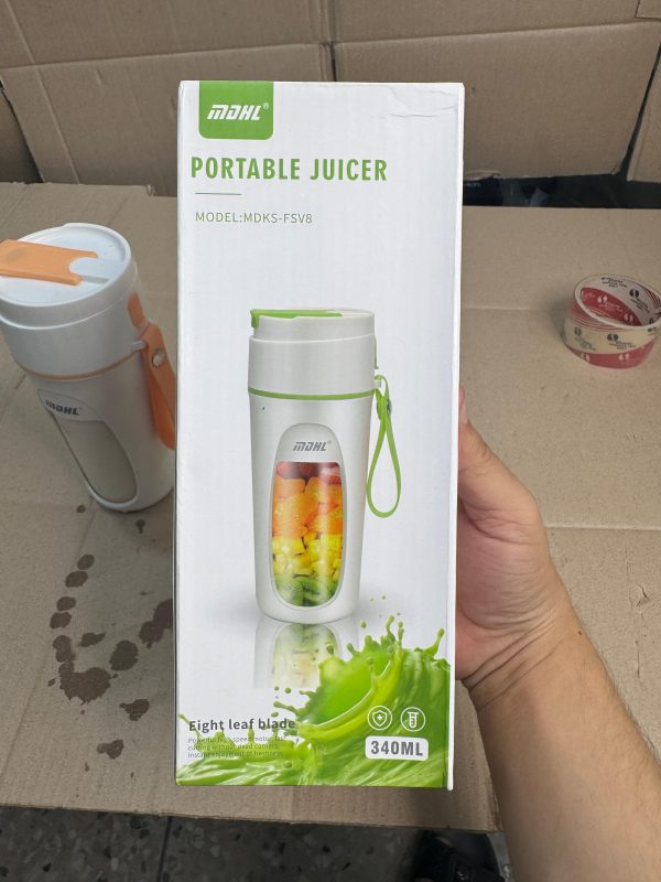 Usb Rechargeable Juicer Blender- 8 Blades- Mini Portable Personal Size Juicer 350 Ml