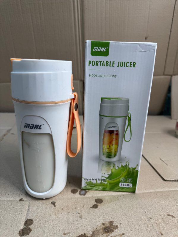 Usb Rechargeable Juicer Blender- 8 Blades- Mini Portable Personal Size Juicer 350 Ml
